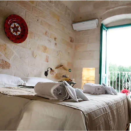 Lazzarella Pensjonat 3*