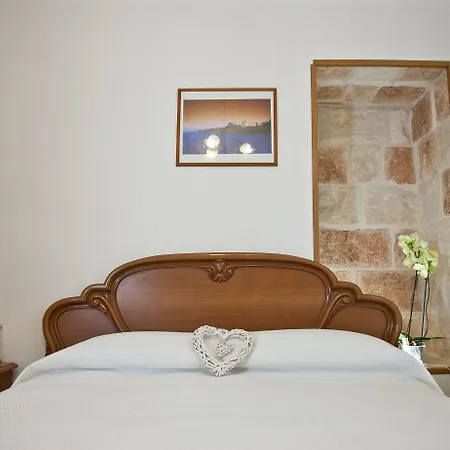 Lazzarella Pensjonat 3*