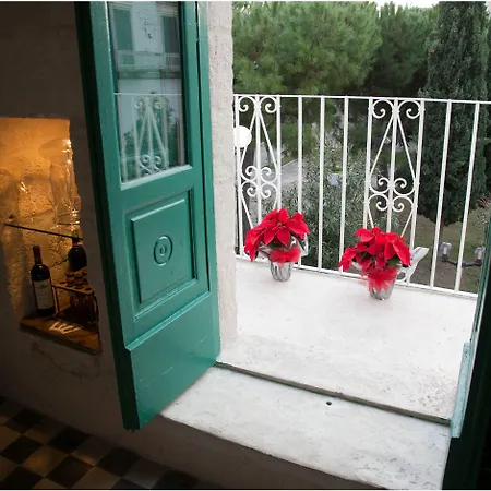 Lazzarella Pensjonat 3*