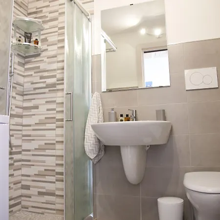 Pensjonat Lazzarella 3*