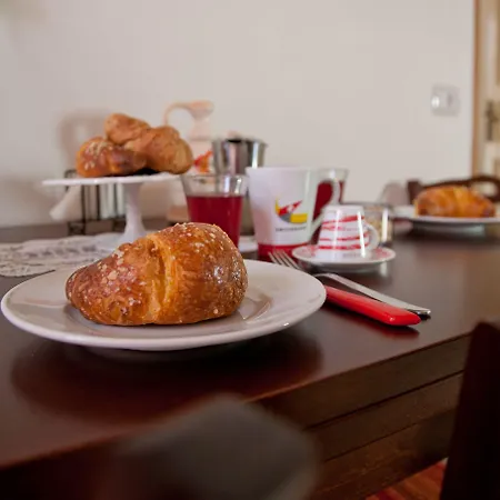 Lazzarella Vendégház 3*