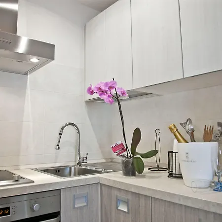 Lazzarella Polignano a Mare