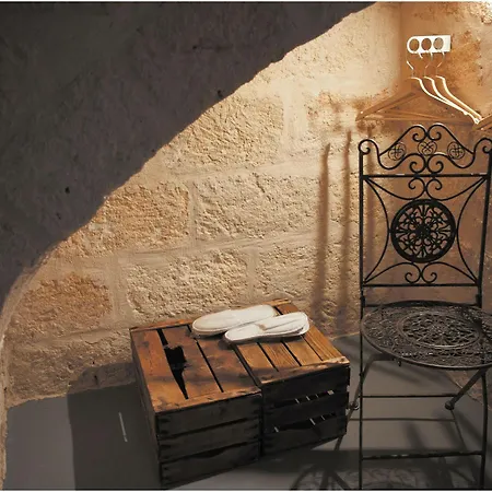 Lazzarella Guest house
